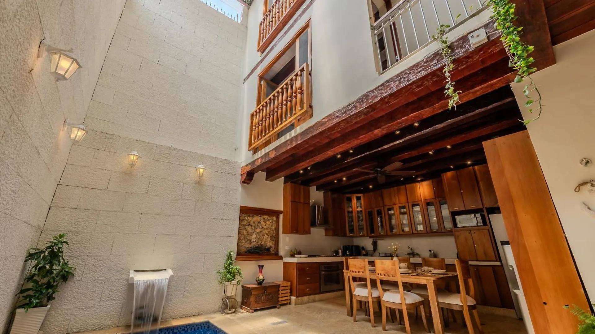 Casa Romi - Spectacular House In The Center Villa Cartagena Colombia